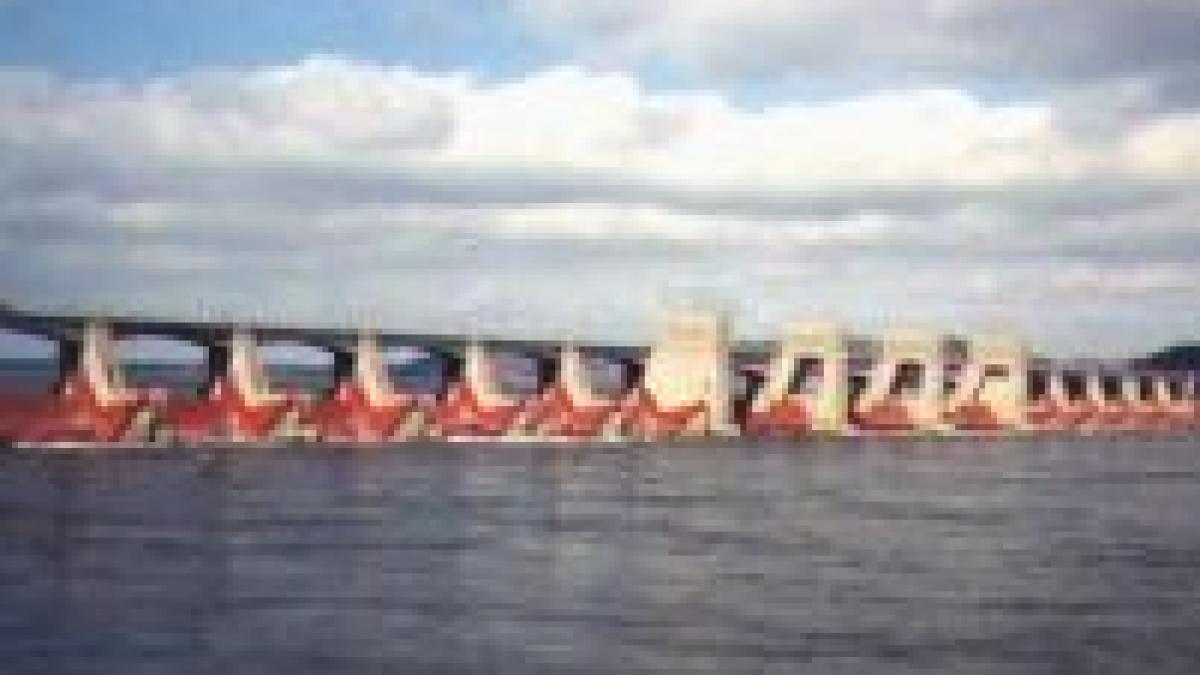 un oras din statul american missouri risca sa fie inundat dupa ruperea unui dig