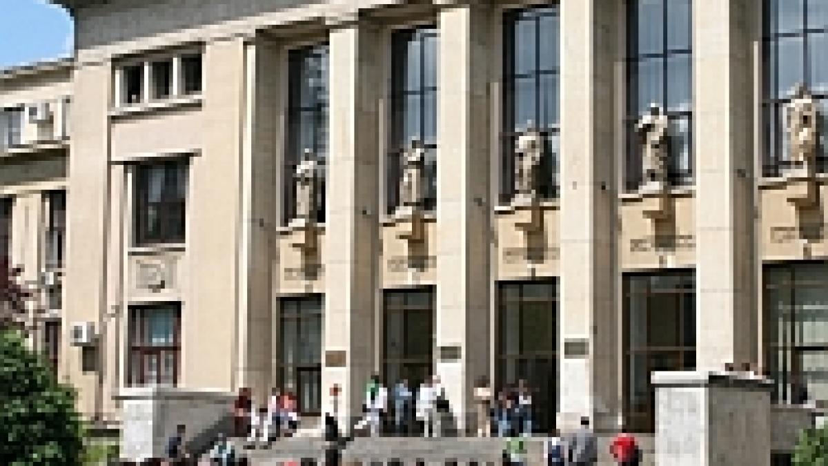 Pentru că s-a copiat la bac, studenţii vor din nou examen de admitere în facultăţi