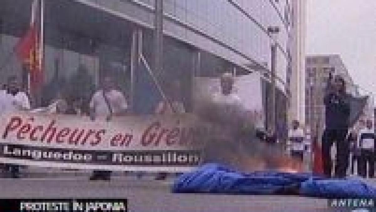 japonia mii de oameni au demonstrat impotriva summit ului g8 programat saptamana viitoare