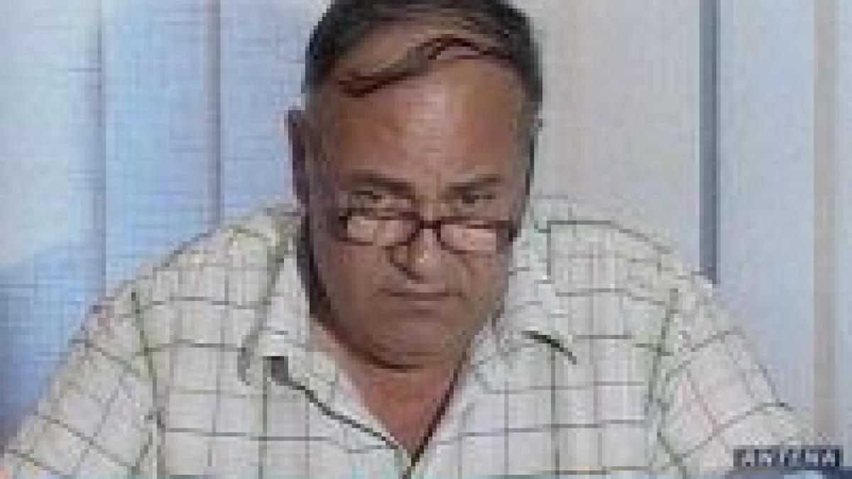 profesorul care a descoperit lucrari copiate la bac examenul a fost pretext de campanie