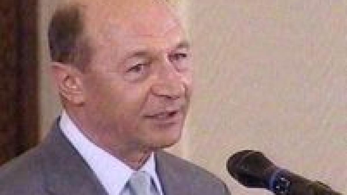 basescu procurori care se cred james bond transmit informatii din dosare presei