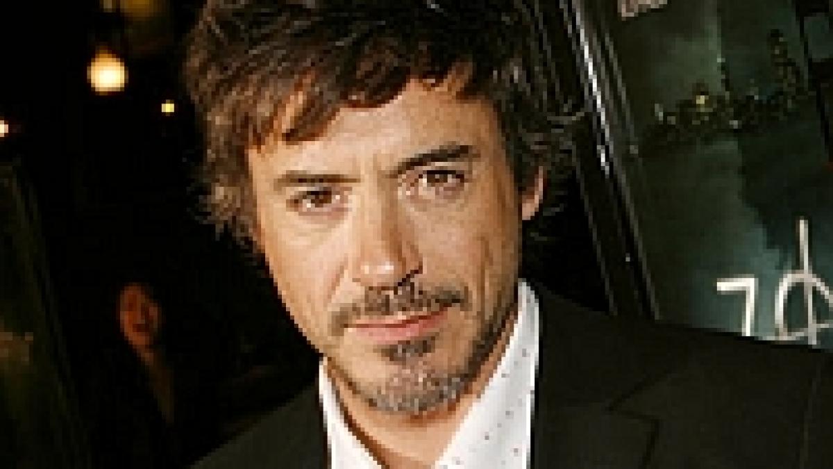 robert downey jr va fi sherlock holmes in cel mai nou film al lui guy ritchie