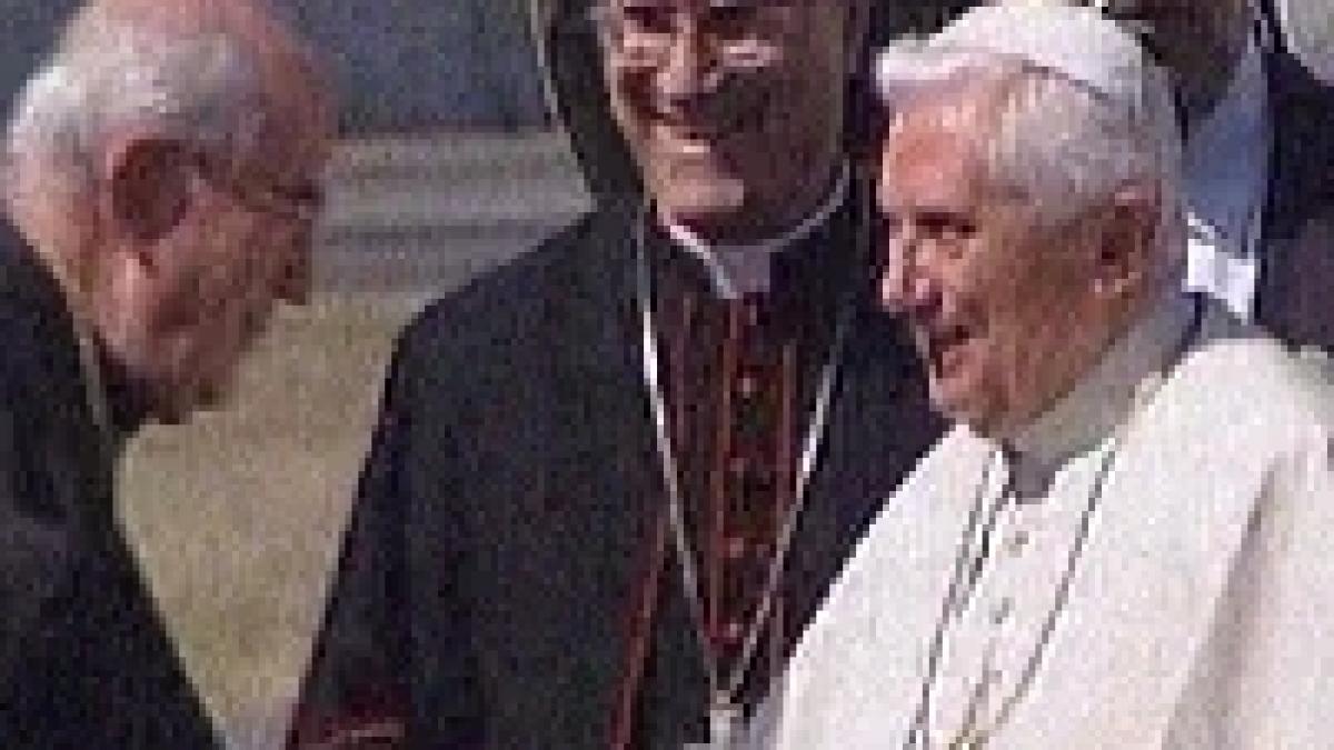 papa benedict al xvi lea incepe o vizita de noua zile in australia