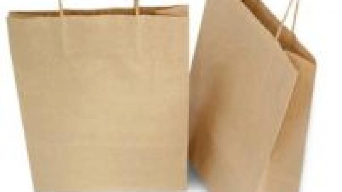 metro si carrefour dau startul la folosirea pungilor biodegradabile