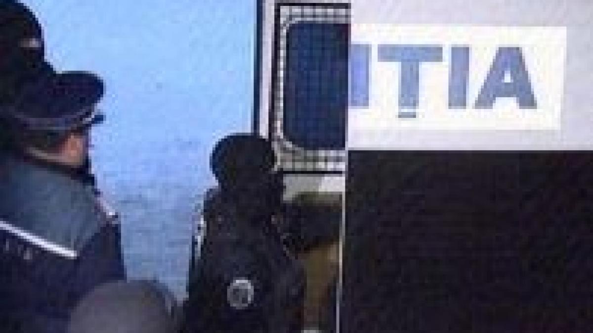 inca 11 persoane din reteaua care insela batranii din bucuresti au fost arestate