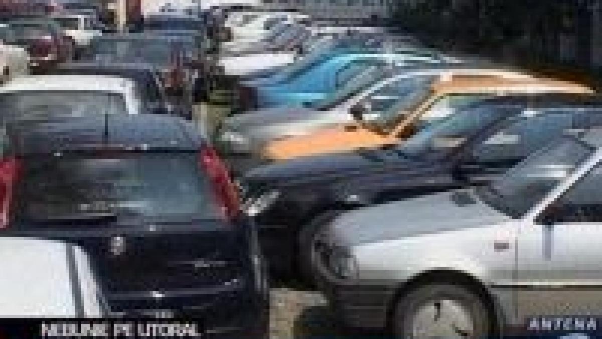 aglomeratie pe litoral peste 200 000 de turisti s au inghesuit pe plajele romanesti