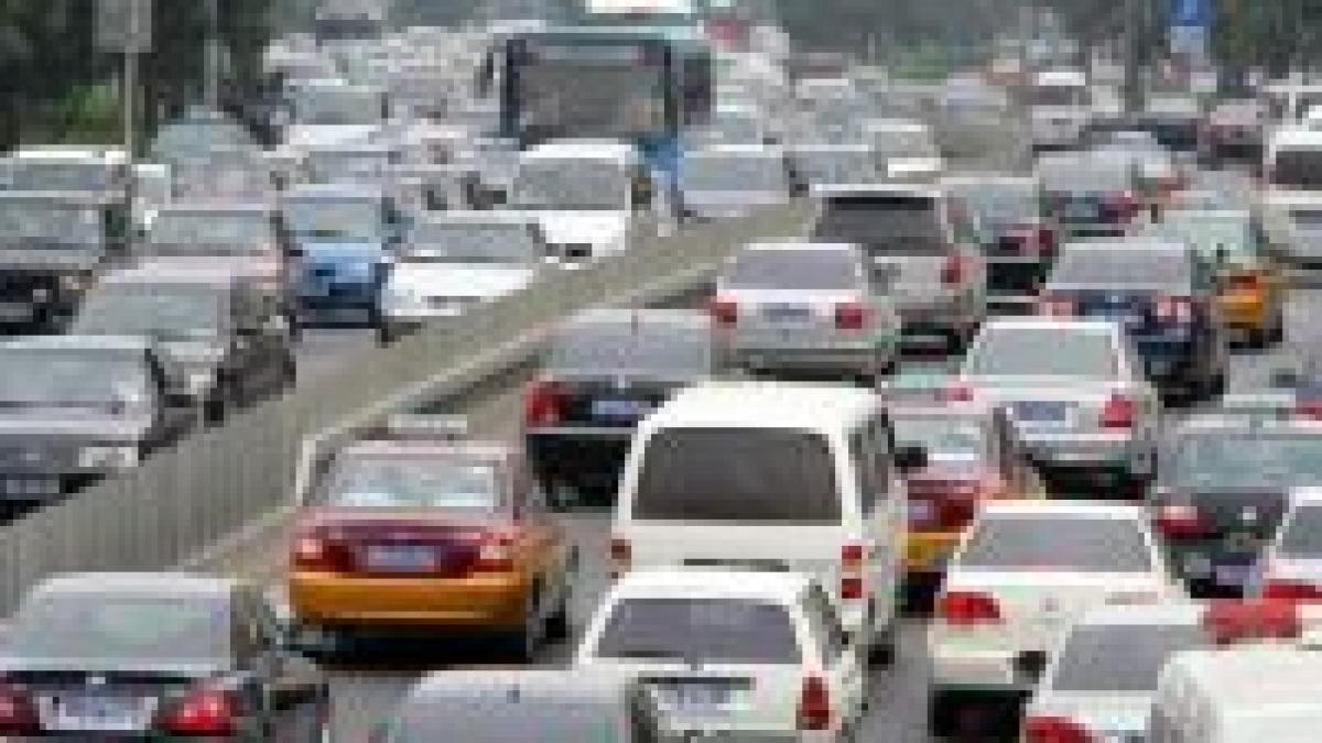 din cauza poluarii masinile nu mai au voie sa circule in centrul beijingului