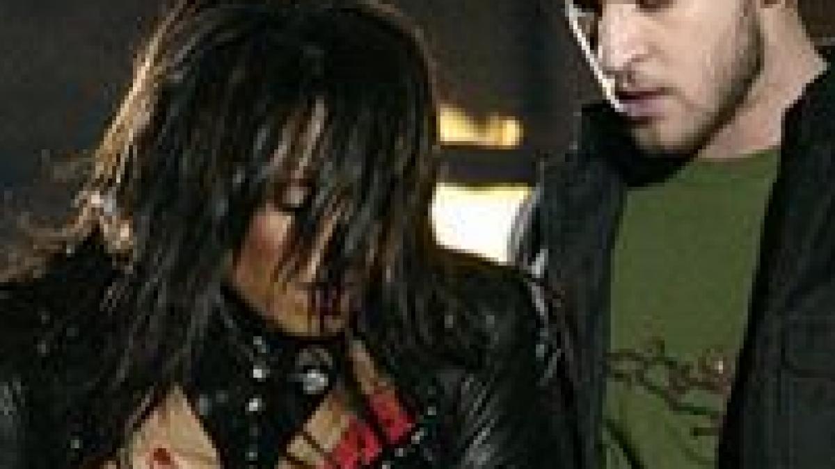 cbs amendata pentru difuzarea sanului dezgolit al lui janet jackson la super bowl video