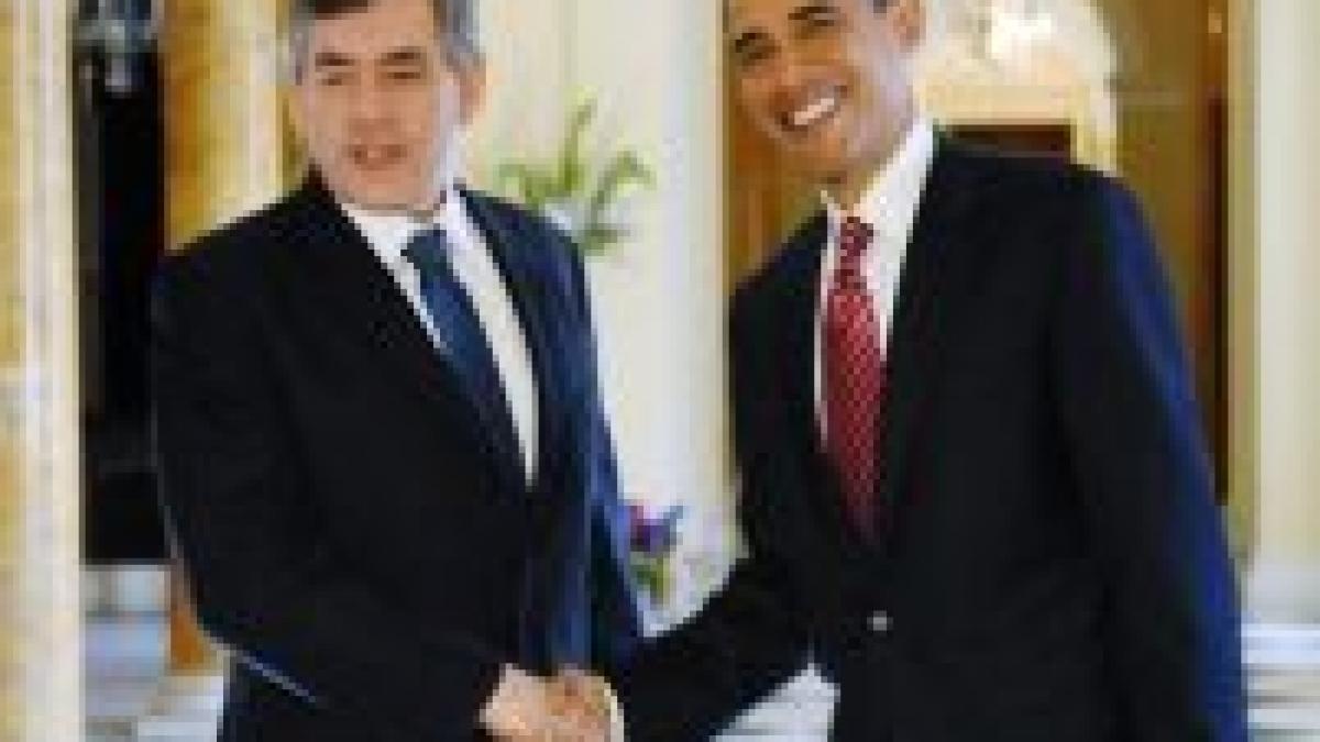 obama crede ca turneul efectuat in europa i ar putea afecta popularitatea