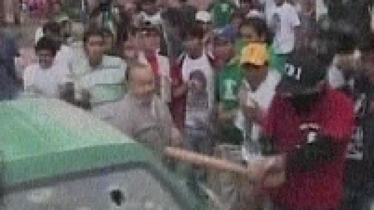 proteste violente in bolivia doua persoane si au pierdut viata