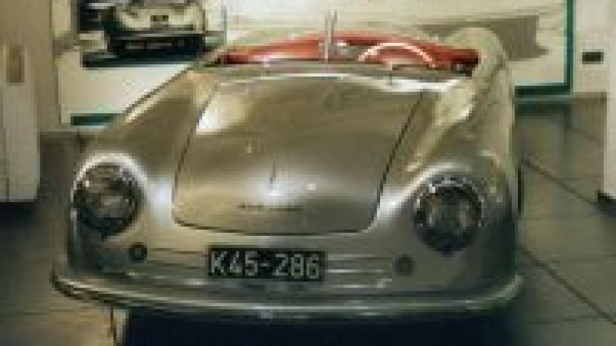 porsche no 1 prezentat la pebble beach concours d elegance