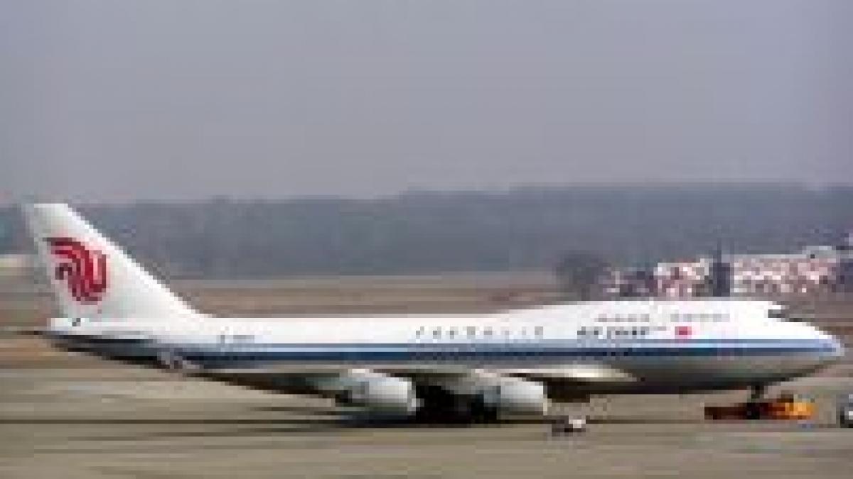 Japonia. Alertă cu bombă la bordul unui avion chinezesc