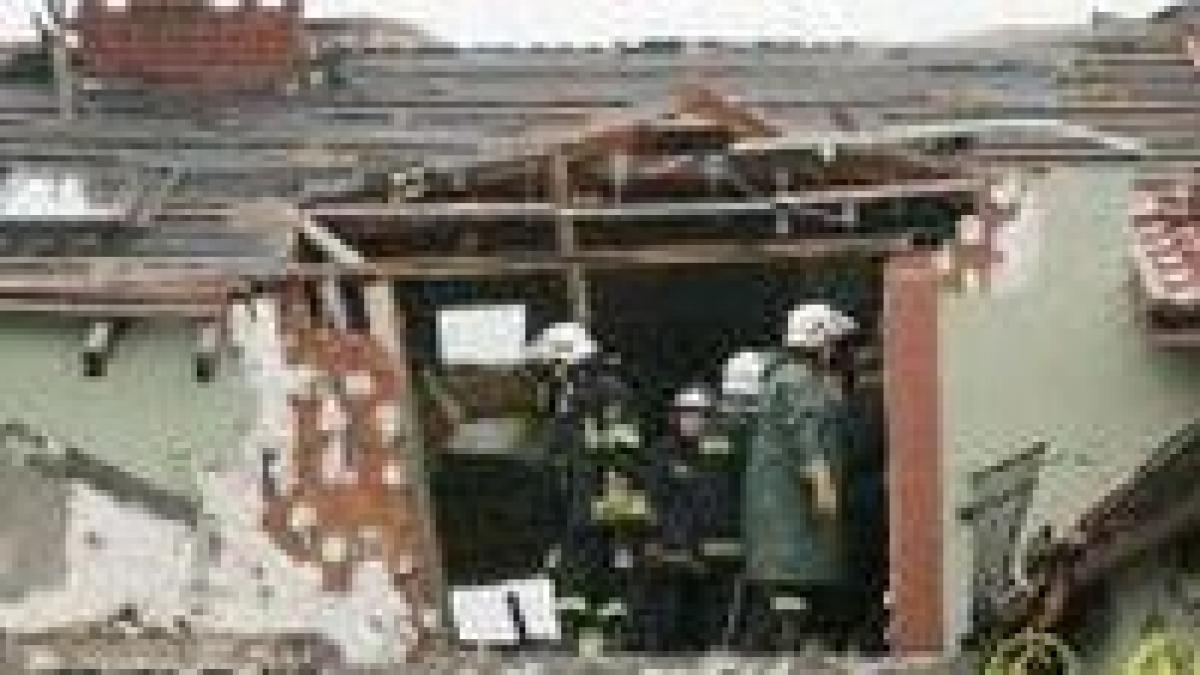 trei oameni au murit in urma unei tornade izbucnite in polonia