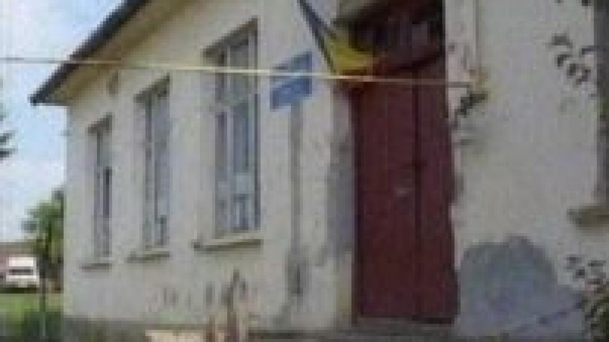 se apropie anul scolar 2008 2009 mii de institutii vor functiona fara autorizatie sanitara