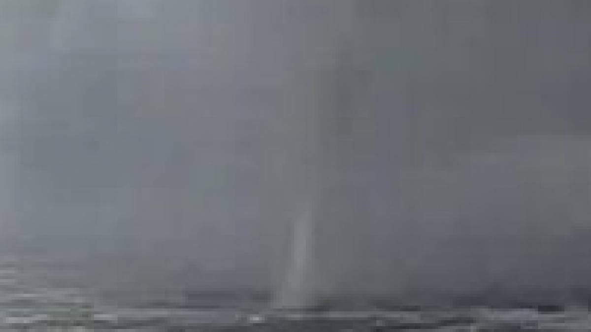 sua imagini spectaculoase cu tornade surprinse de jurnalisti in apropiere de denver