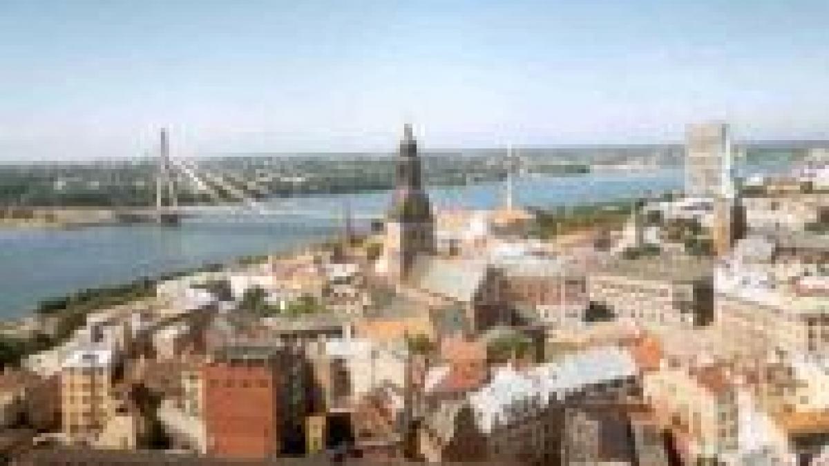 letonia si estonia risca sa intre in rescesiune