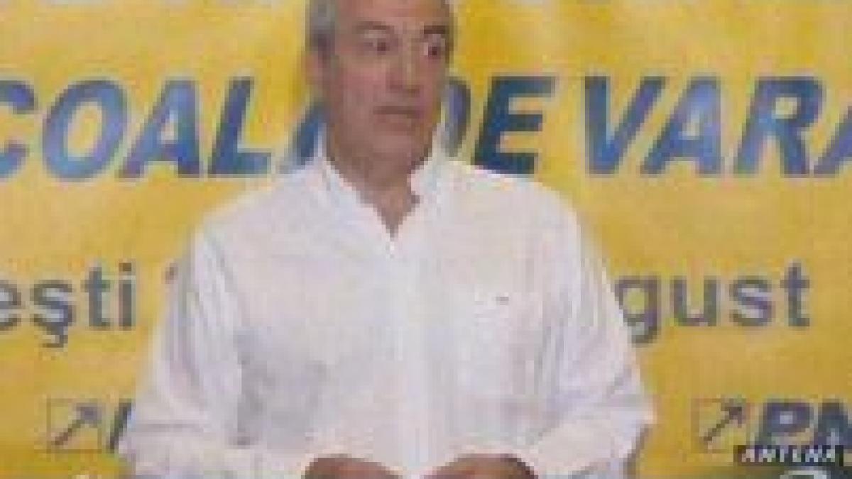 tariceanu doreste reducerea puterilor presedintelui prin modificarea constitutiei