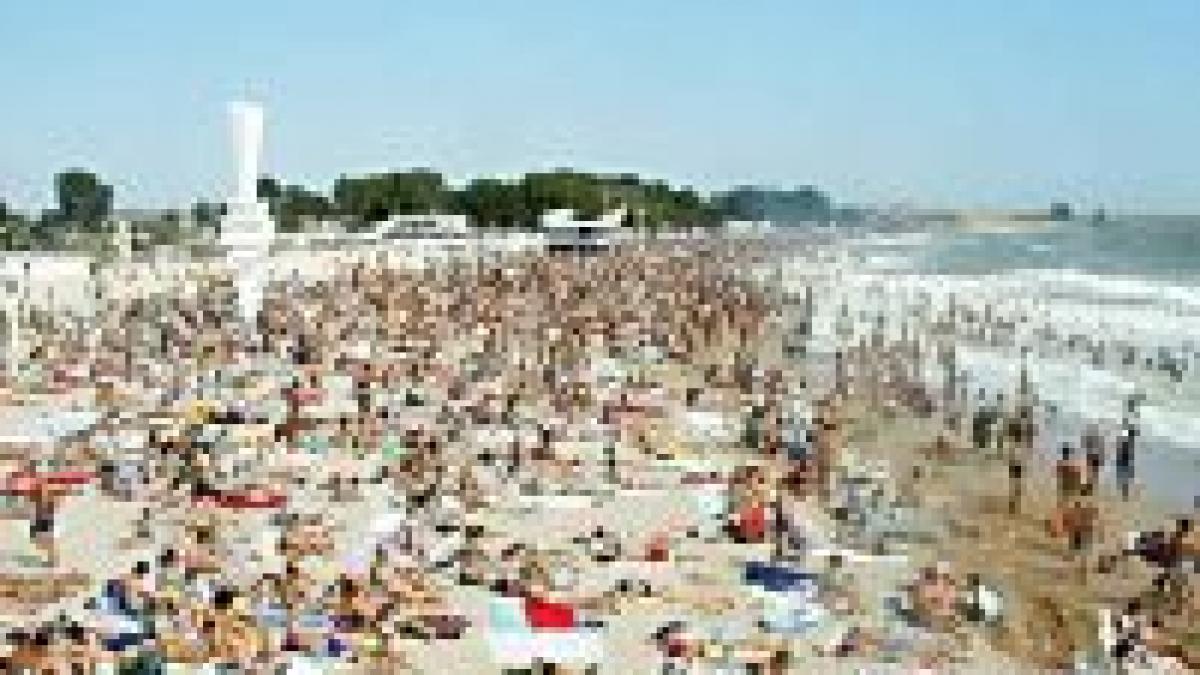 incepe sezonul reducerilor pe litoral