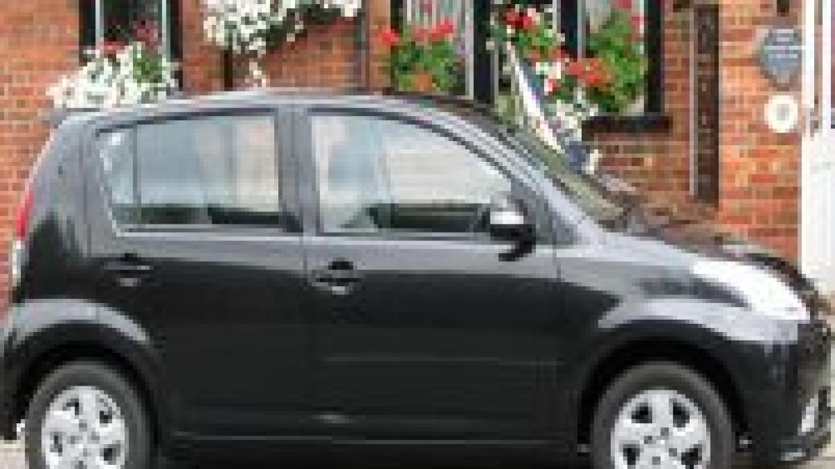 permise de conducere britanice nevalabile vandute de un roman