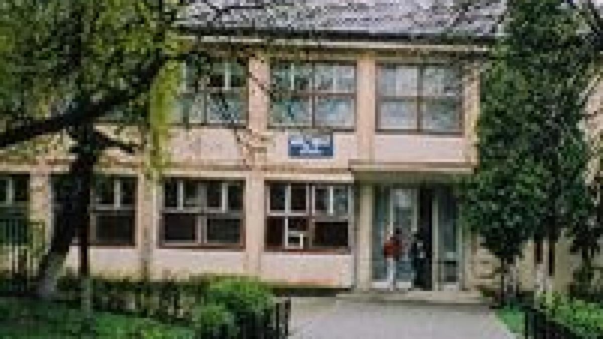 in brasov o treime dintre scoli nu au autorizatie sanitara