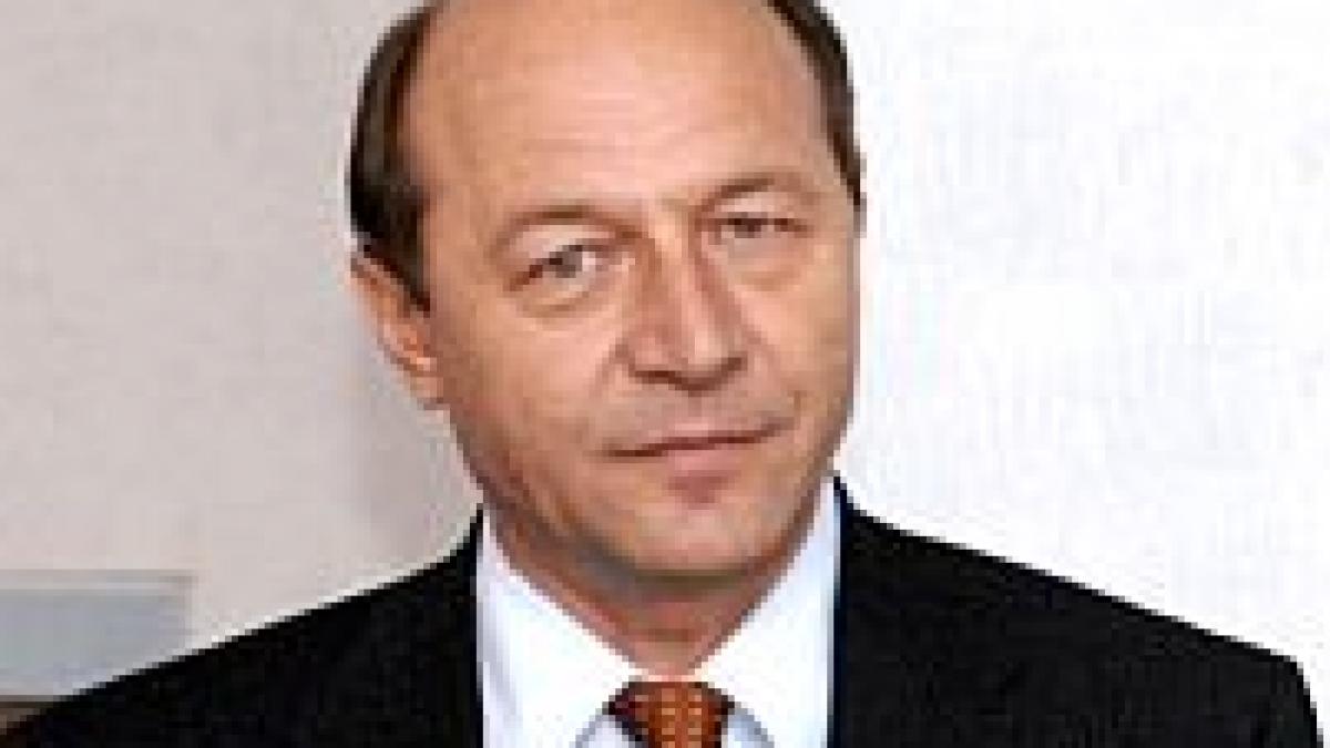 traian basescu a discutat cu ambasadorii italiei belgiei si finlandei