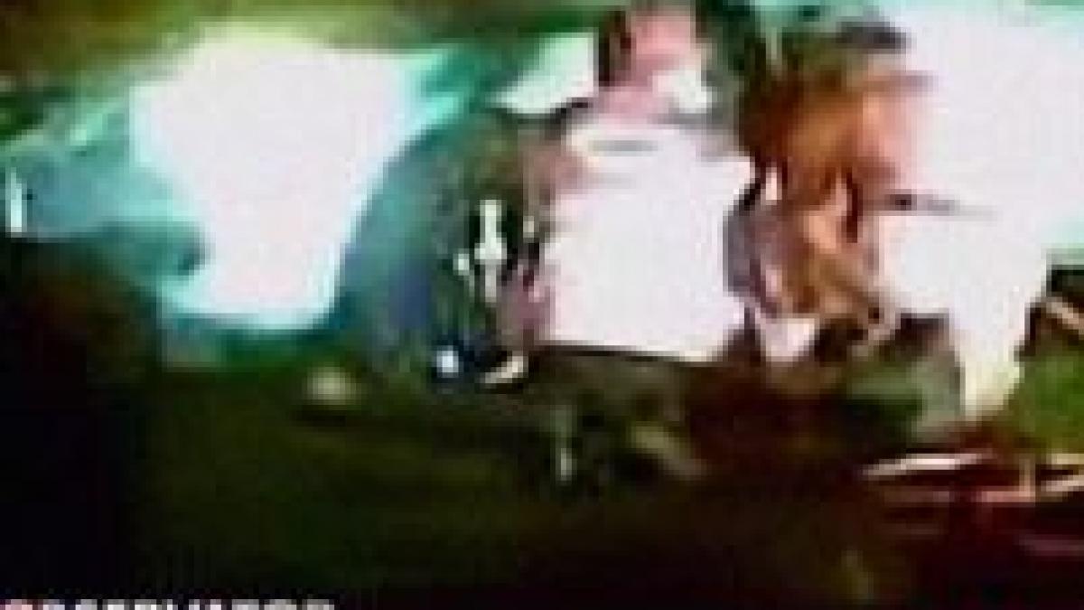 bucuresti un tanar si a calcat tatal cu masina din greseala