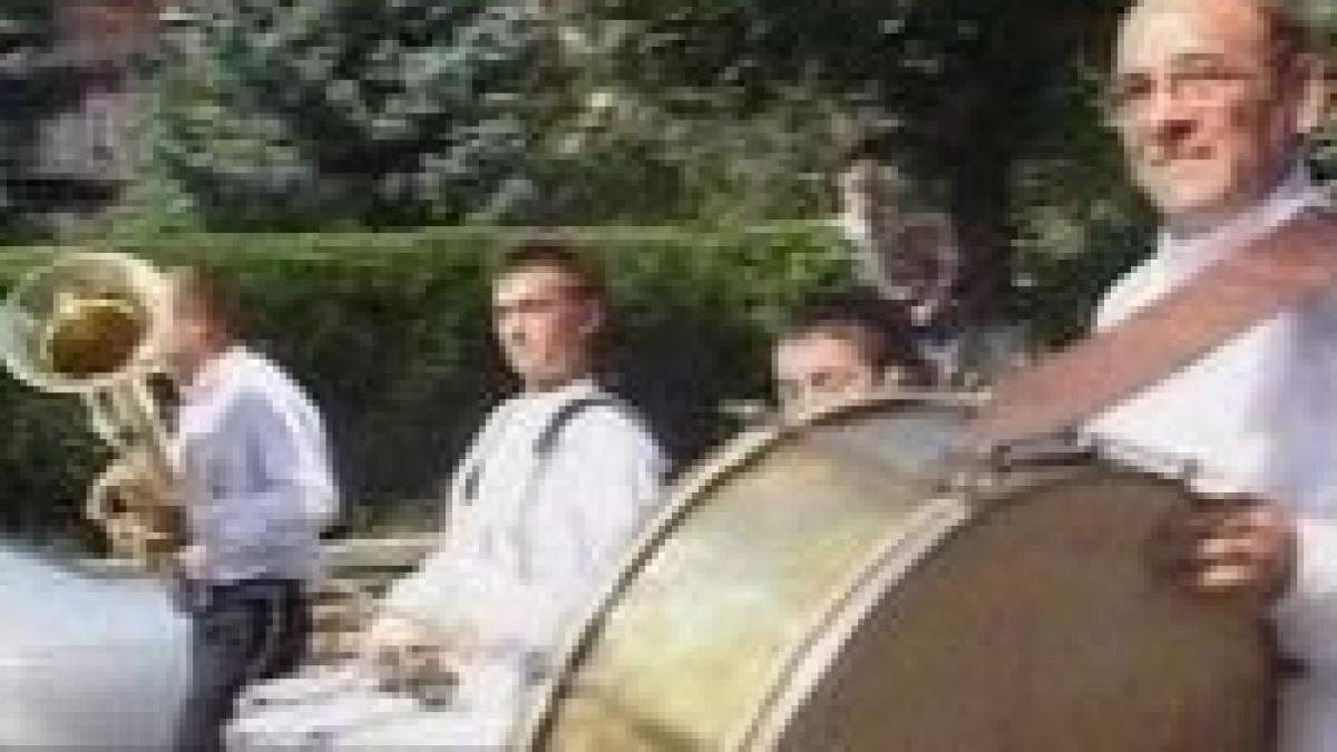 La Sighişoara are loc a cincea ediţie a Festivalului Fanfarelor