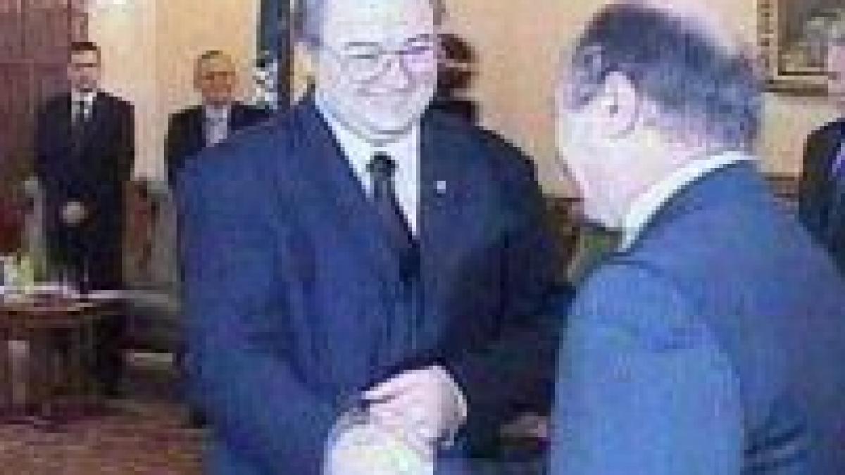 basescu umilit de intelegerea dintre pd l si corneliu vadim tudor