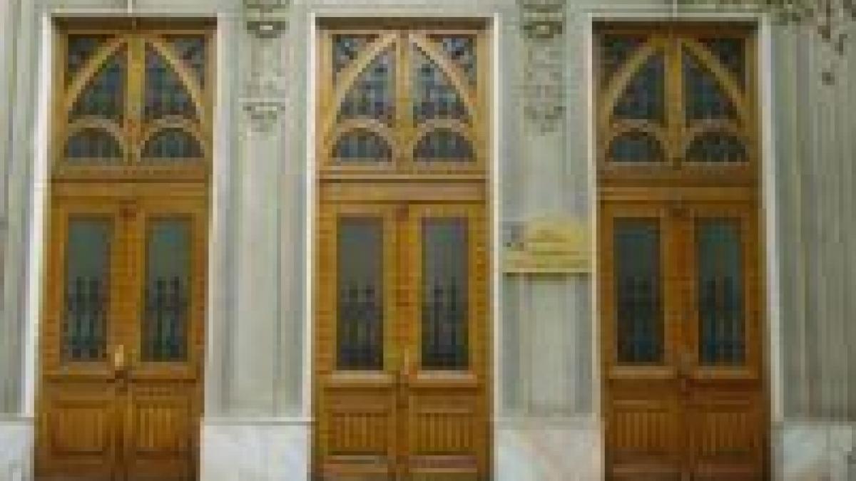 trei persoane din baia mare arestate pentru un prejudiciu de peste 3 milioane de euro