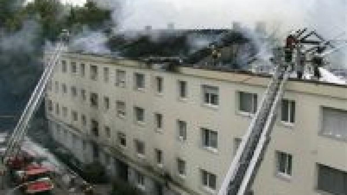 elvetia un pilot de avion a murit incercand sa depaseasca un record de viteza