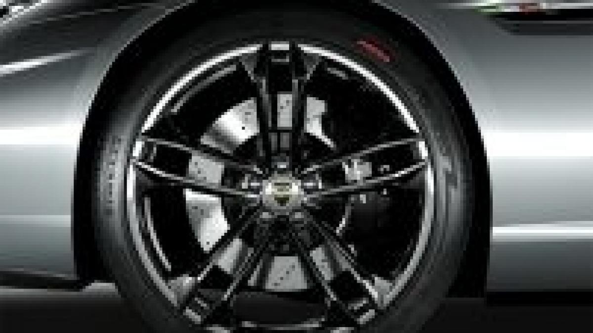 misterul lamborghini italienii vor prezenta o noua masina la salonul auto de la paris