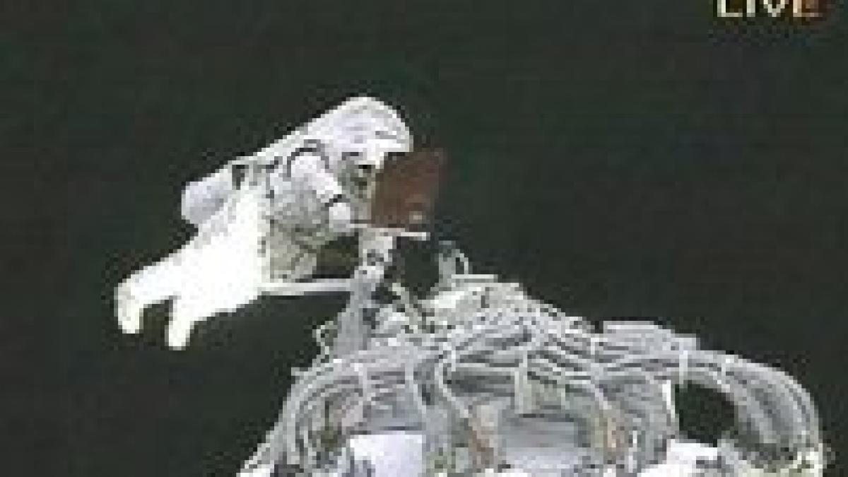 prima iesire in spatiu a unui astronaut chinez incheiata cu succes