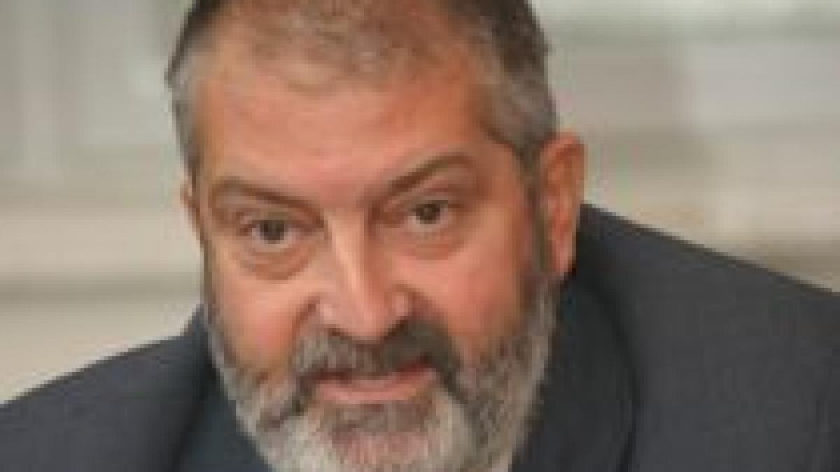 avem bani pentru kilar strain clanul rromilor bogati il ameninta si pe ciuhandu