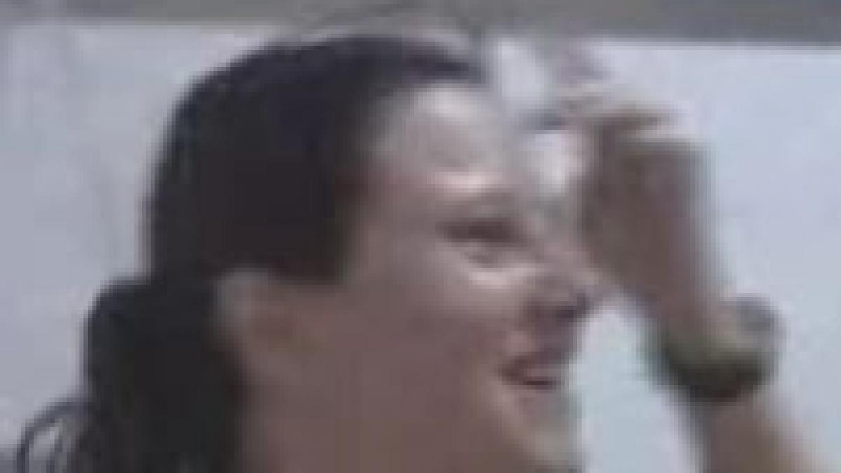 romanca oana irina kalis rapita in egipt a ajuns la berlin video