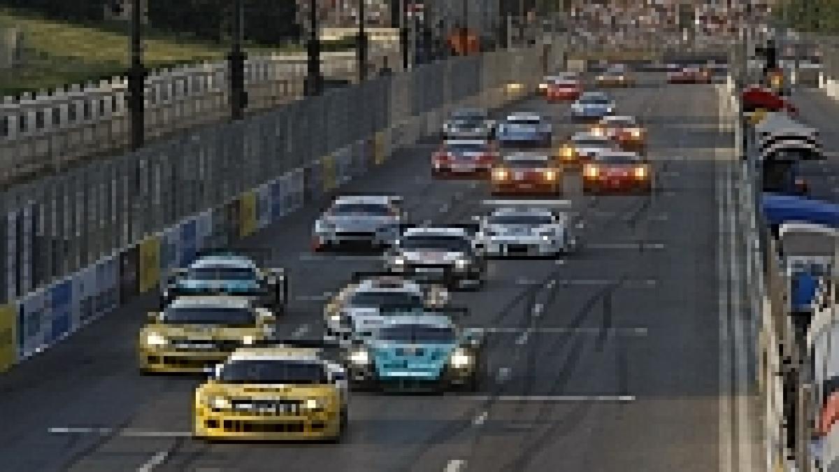 incendiu cauciucurile de la bucharest city challenge au luat foc din nou