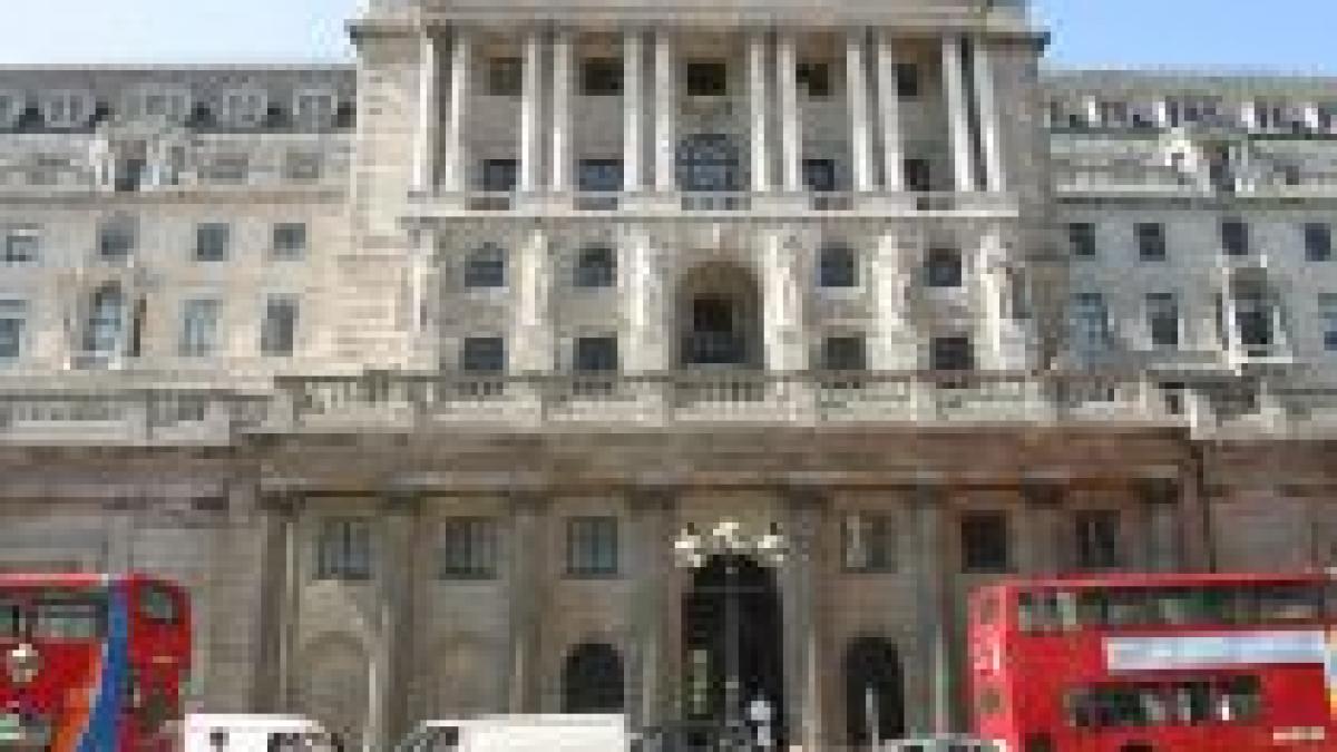 bank of england ar putea reduce dobanda cheie in incercarea de a evita recesiunea economica