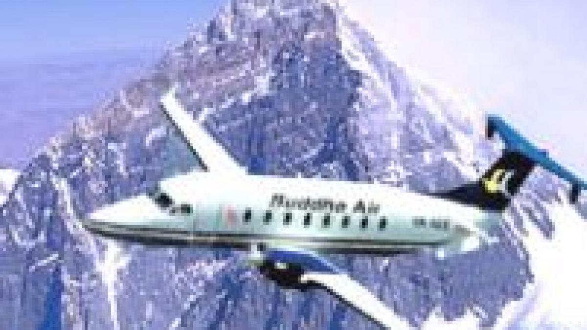 nepal 18 morti dupa prabusirea unui avion in zona muntelui everest