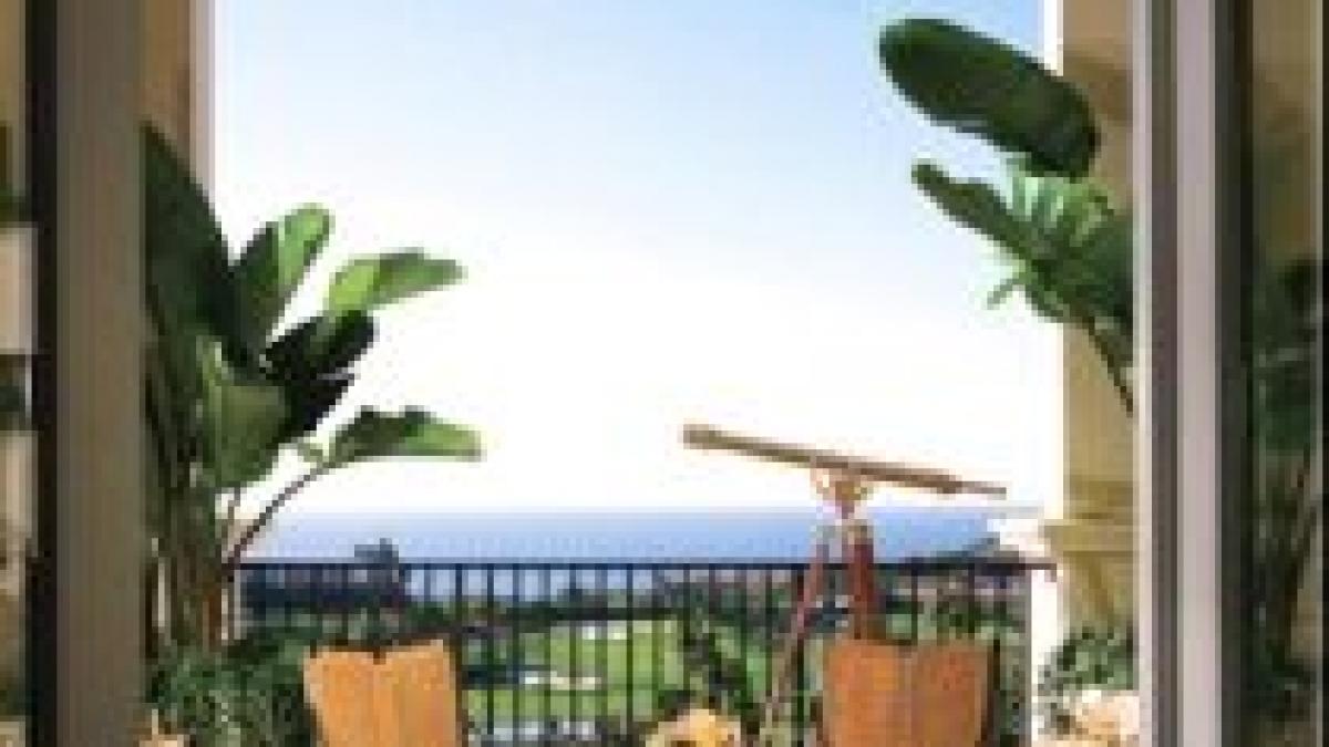 petrecere de jumatate de milion de dolari pentru directorii aig dupa salvarea companiei de la