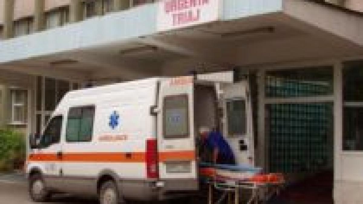 medicii din curtici refuza o ambulanta primita cadou de la guvern