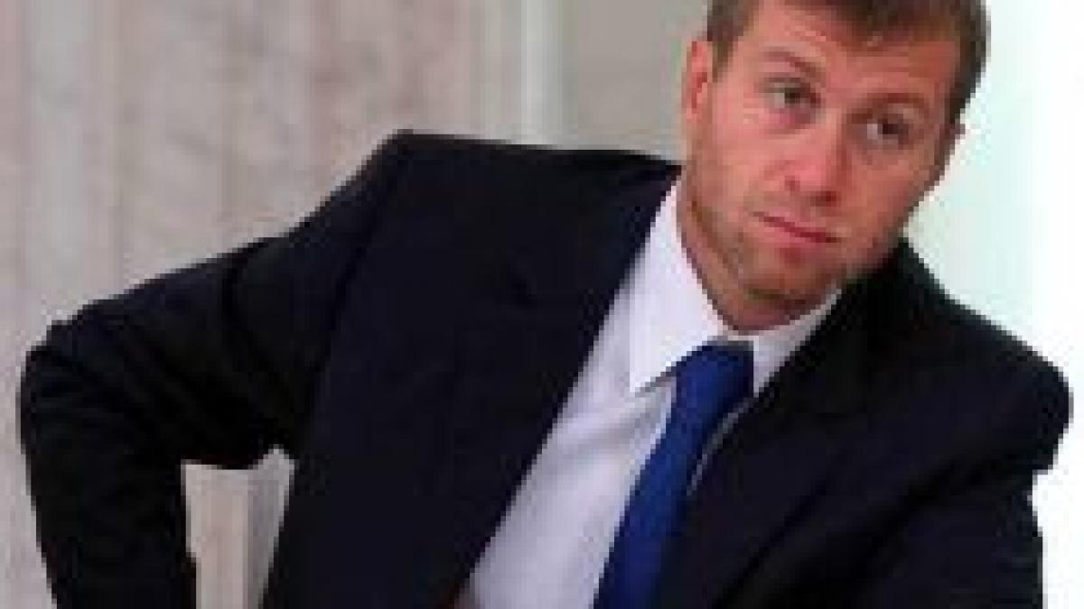 Oligarhii ruşi, afectaţi de criza financiară. Pierderi de peste 230 de miliarde dolari pentru cei mai bogaţi oameni din Rusia