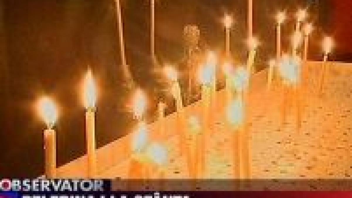 pelerinaj de sfanta parascheva crestinii se inchina la moastele facatoarei de minuni