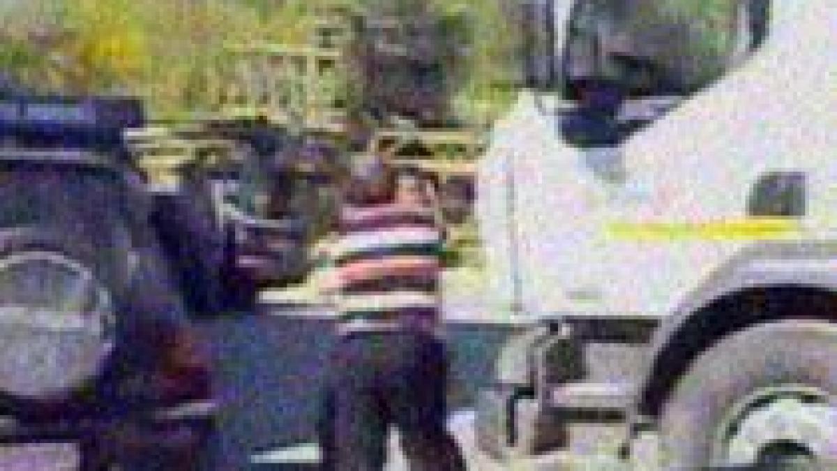 galati doi soferi s au luat la bataie la sediul rar din cauza aglomeratiei video