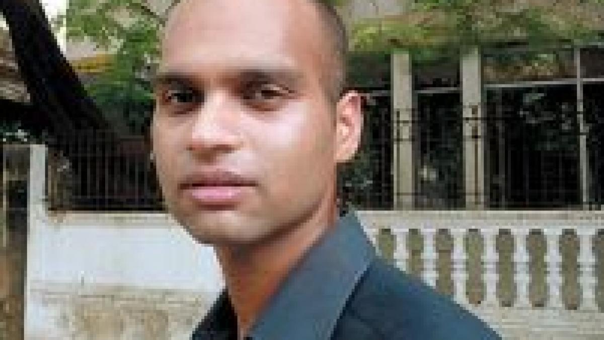 indianul aravind adiga este castigatorul premiului man booker