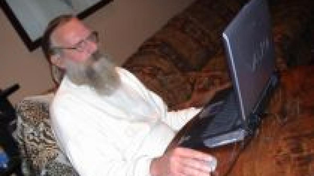 internetul stimuleaza gandirea o cautare pe net face cat un joc de sah