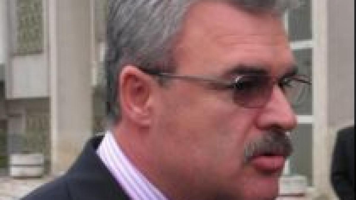 seful politiei somat sa anuleze contractul pentru cumpararea de logan desi sustine ca nu are motive