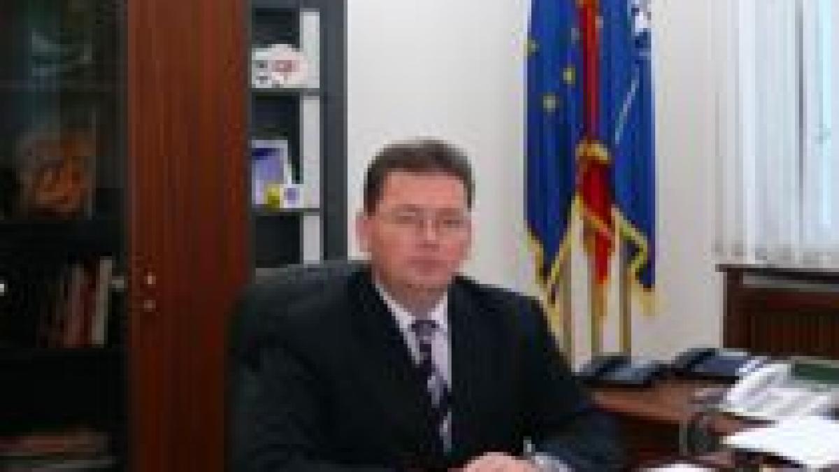 contractul loganurilor pentru politie suspendat pana la finalizarea anchetei