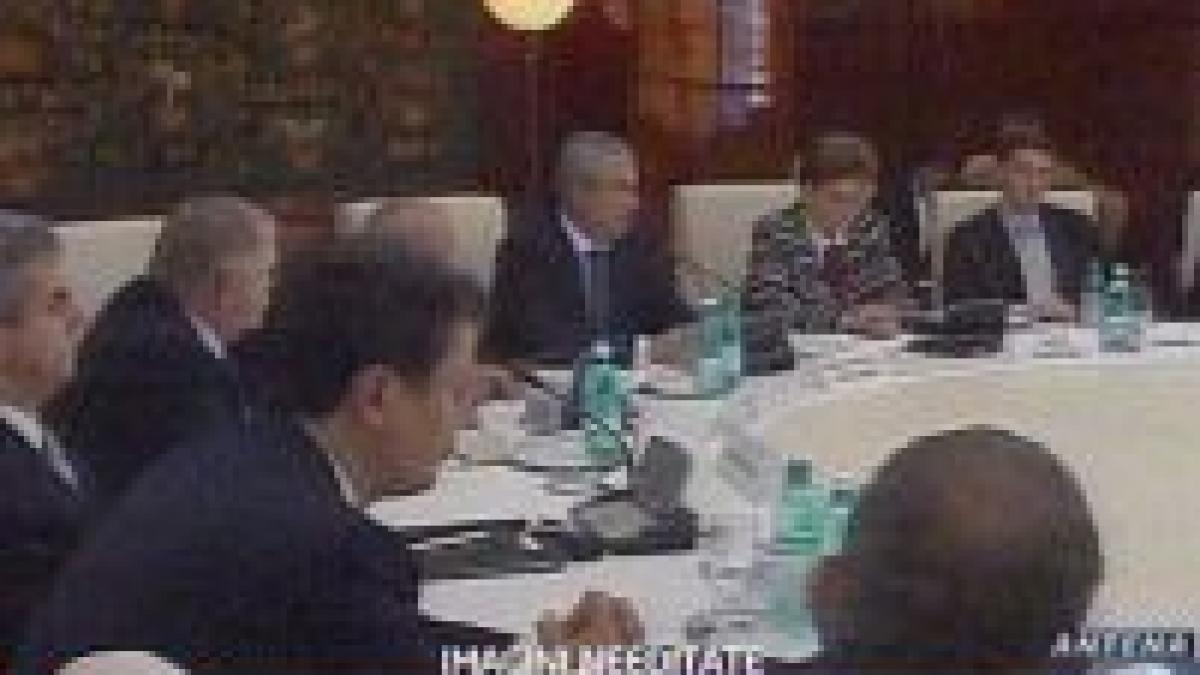 discutii intre premier si partide un grup de lucru va pune bazele unei legi a salarizarii