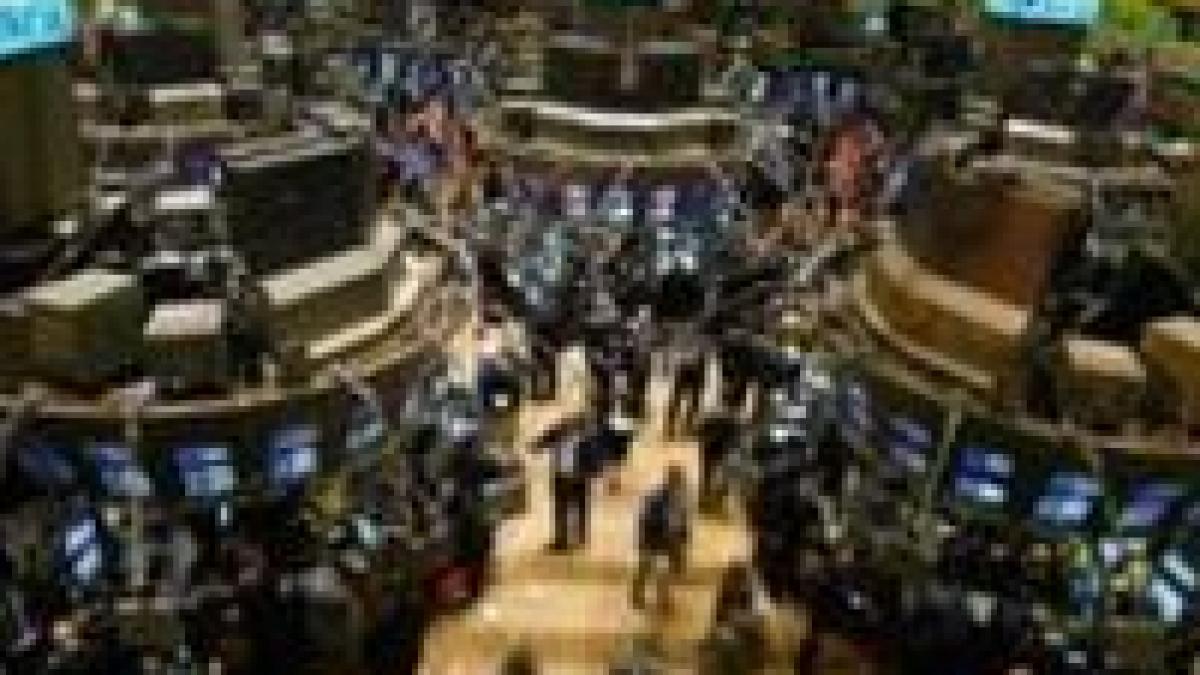 trei traderi ai casei de economii din franta i au adus o pierdere de 600 milioane de euro