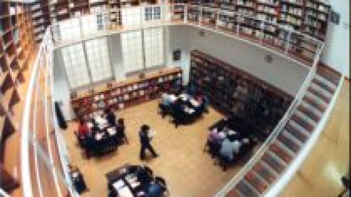 cinci scriitori romani la export dupa targul de carte de la frankfurt