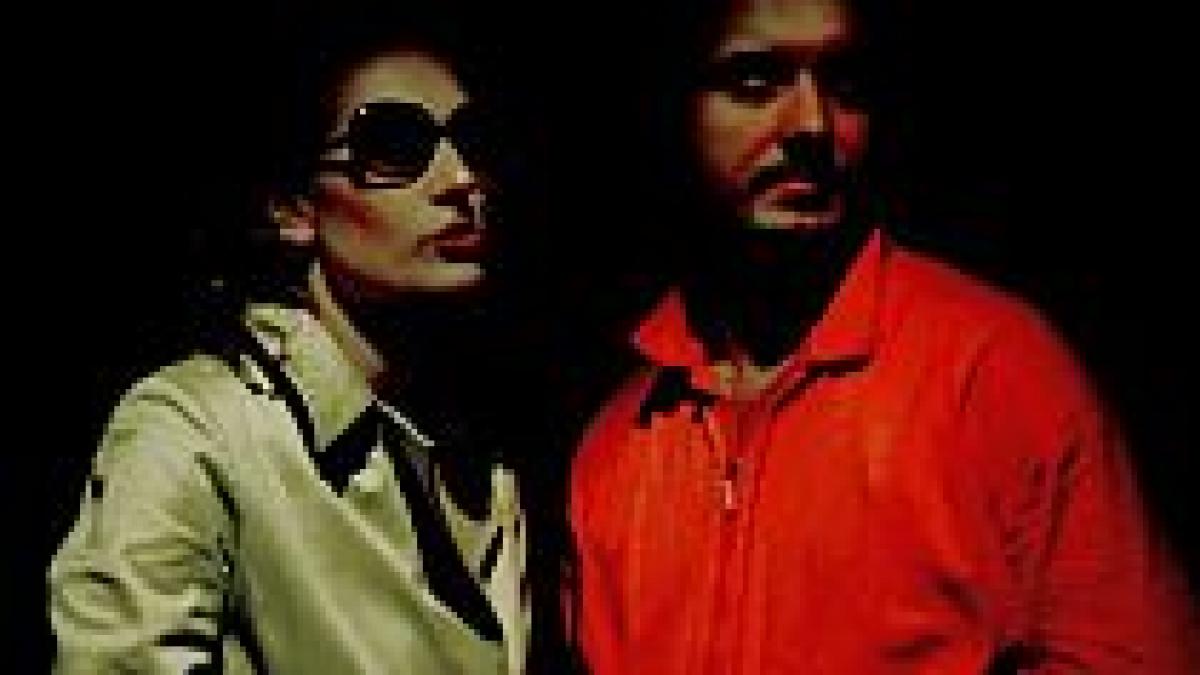 moartea omului veverita spectacol prezentat de teatrul odeon in cadrul zilelor teatrului polonez